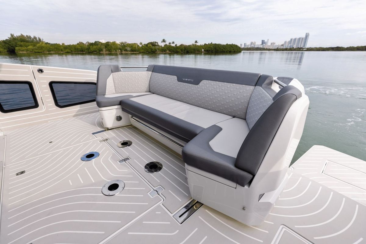 2025 Galeon 43 