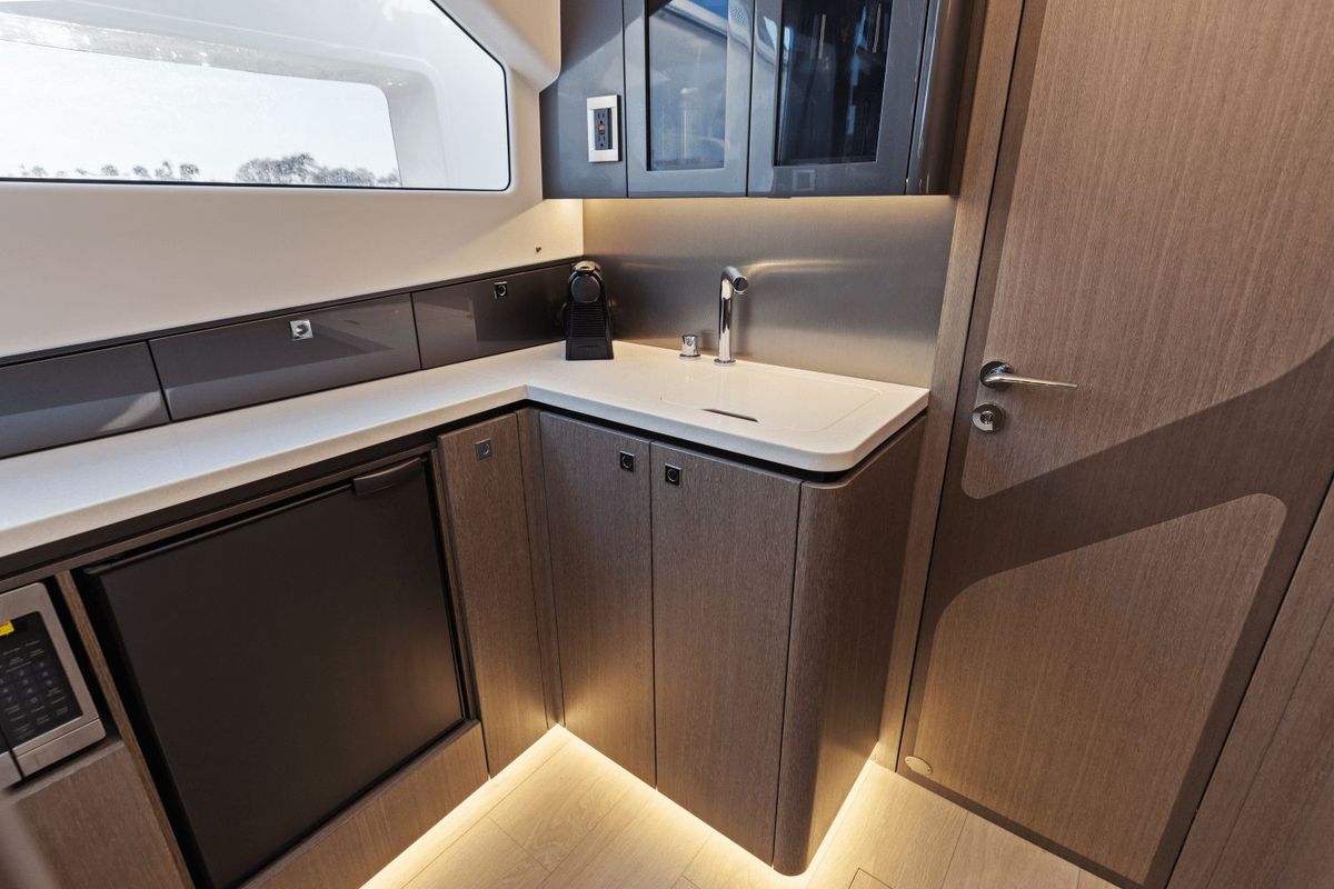 2025 Galeon 43 