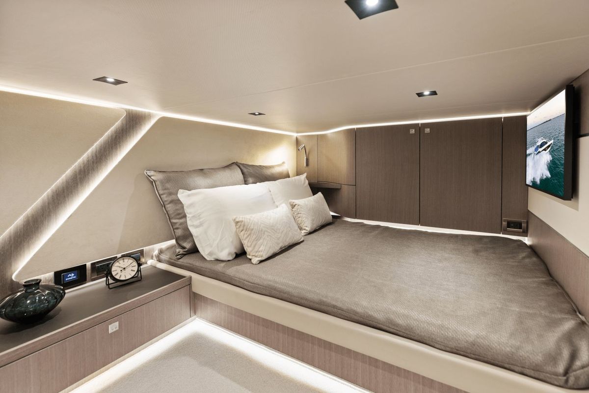 2025 Galeon 43 