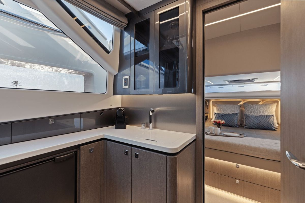 2025 Galeon 43 