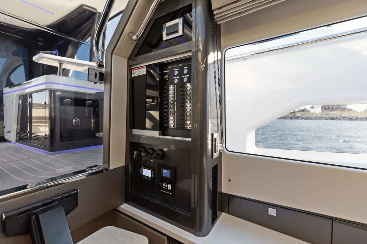 2025 Galeon 43 