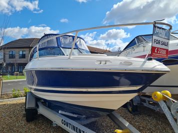 2001 Monterey 218 LSC
