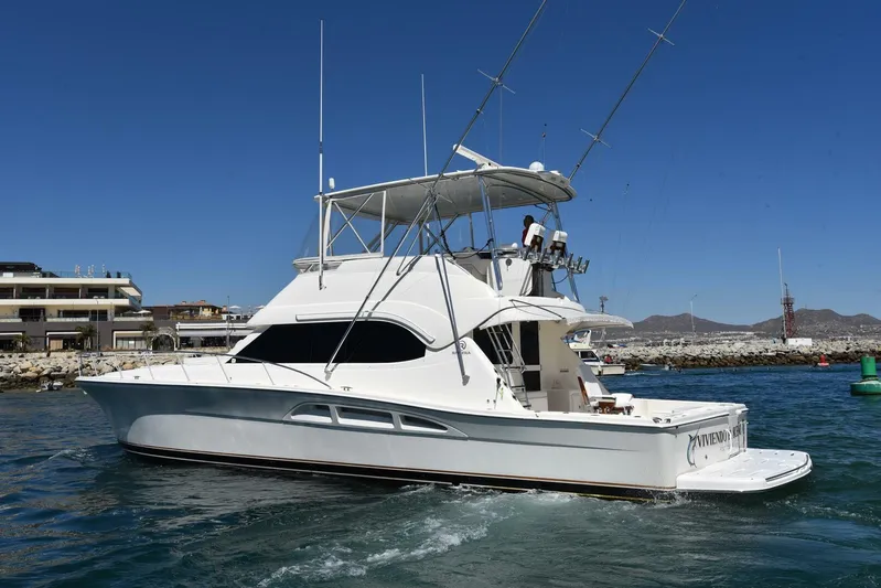 Viviendo El Sueño Yacht Photos Pics 