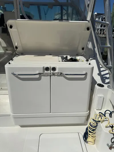 Empty Pockets Yacht Photos Pics 