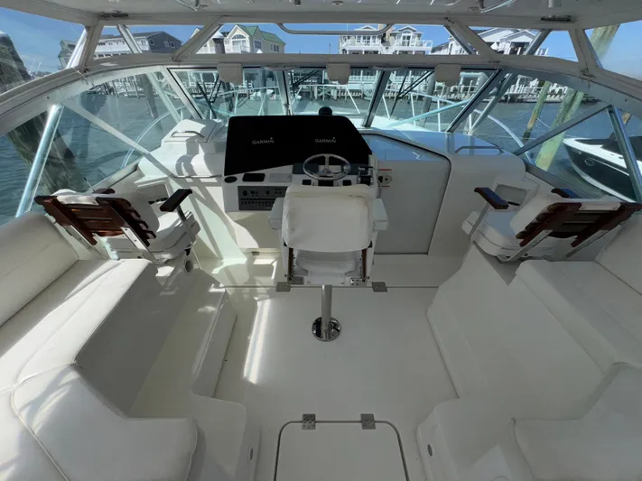 Empty Pockets Yacht Photos Pics 