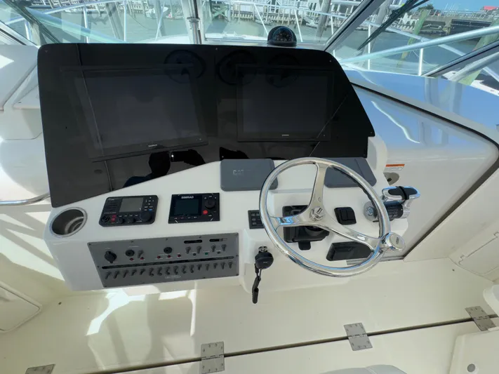 Empty Pockets Yacht Photos Pics 