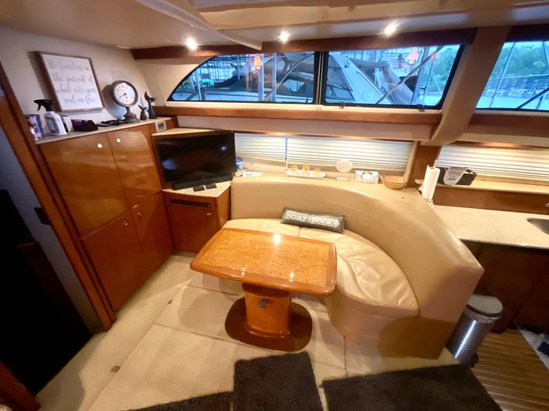 2007 Meridian 368 Motoryacht