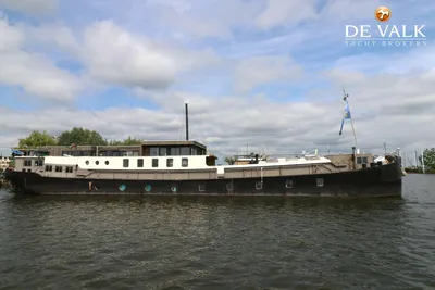 Houseboat Waterloft Luxemotor