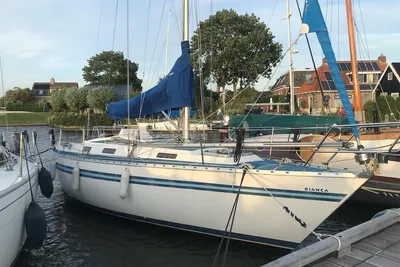 1990 Bianca 320