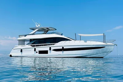 2023 Azimut Fly 78