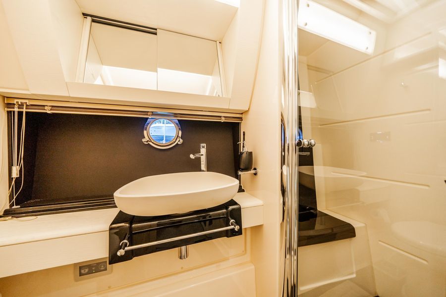 2015 Azimut 55S