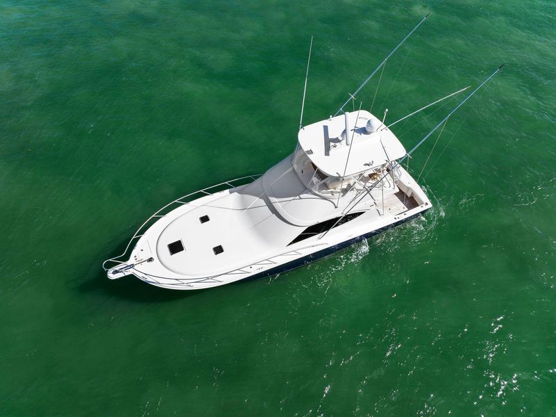 2011 Tiara Yachts 4800 Convertible