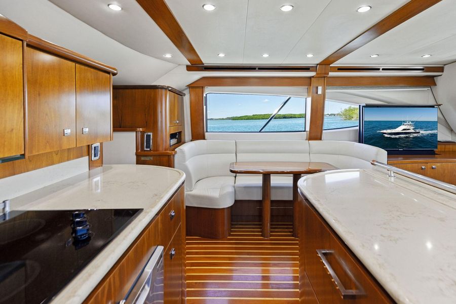 2011 Tiara Yachts 4800 Convertible