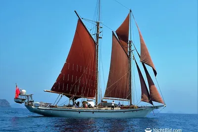 1990 SY Schooner 30 M
