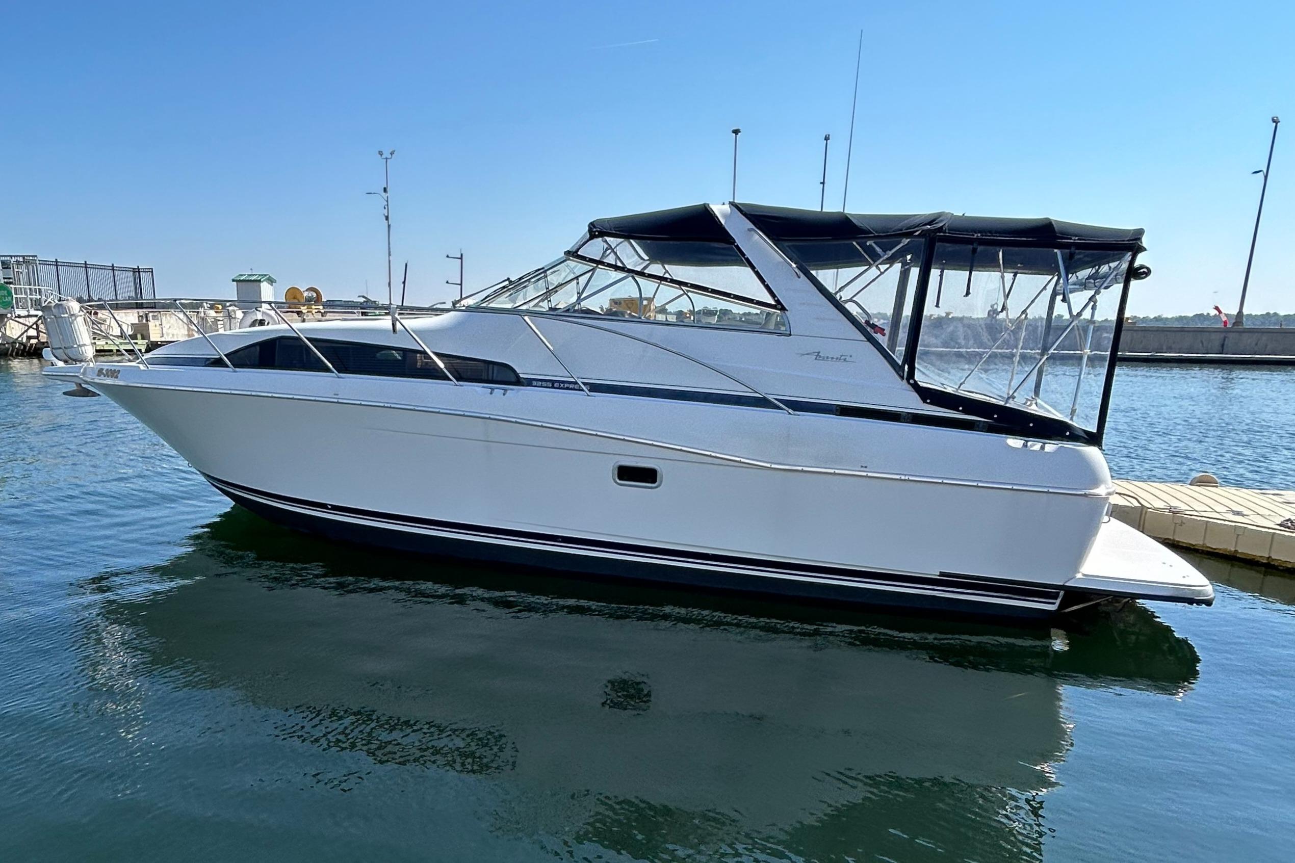 高評価なギフト Avanti 3255 Bayliner 1998 Cruiser YachtWorld - sale for 外装品