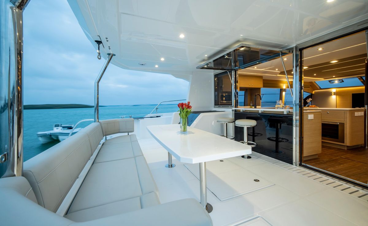 2023 Aquila 54 