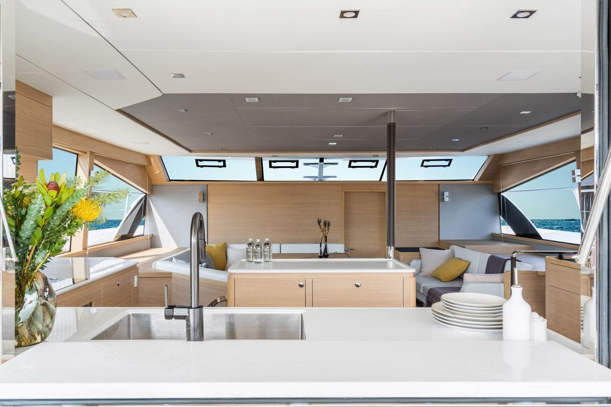2023 Aquila 54 