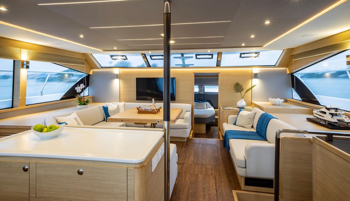 2023 Aquila 54 