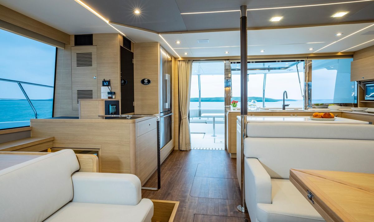 2023 Aquila 54 