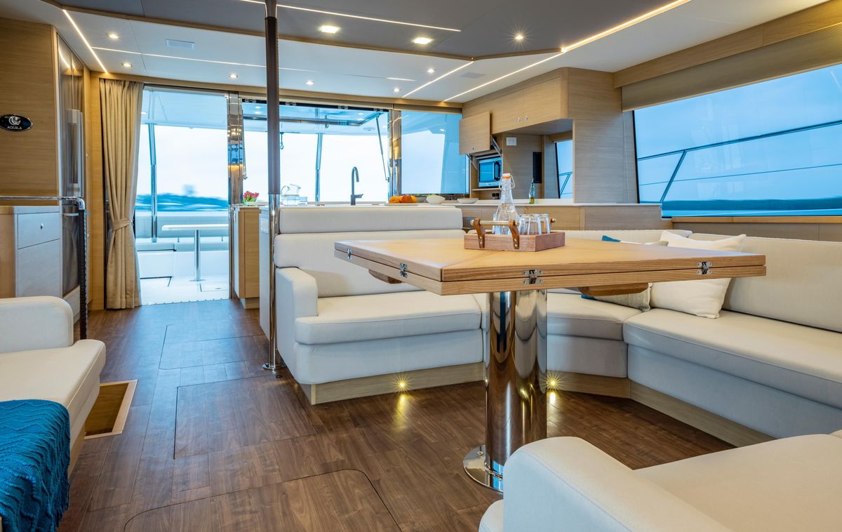 2023 Aquila 54 