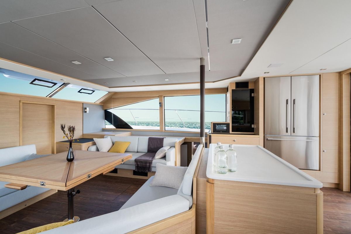 2023 Aquila 54 