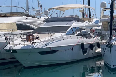 2007 Azimut Azimut 47 Fly