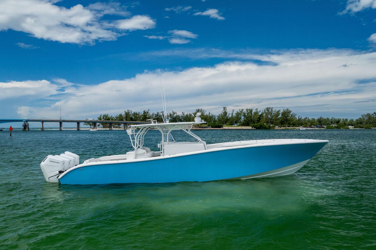 2009 Yellowfin 42 