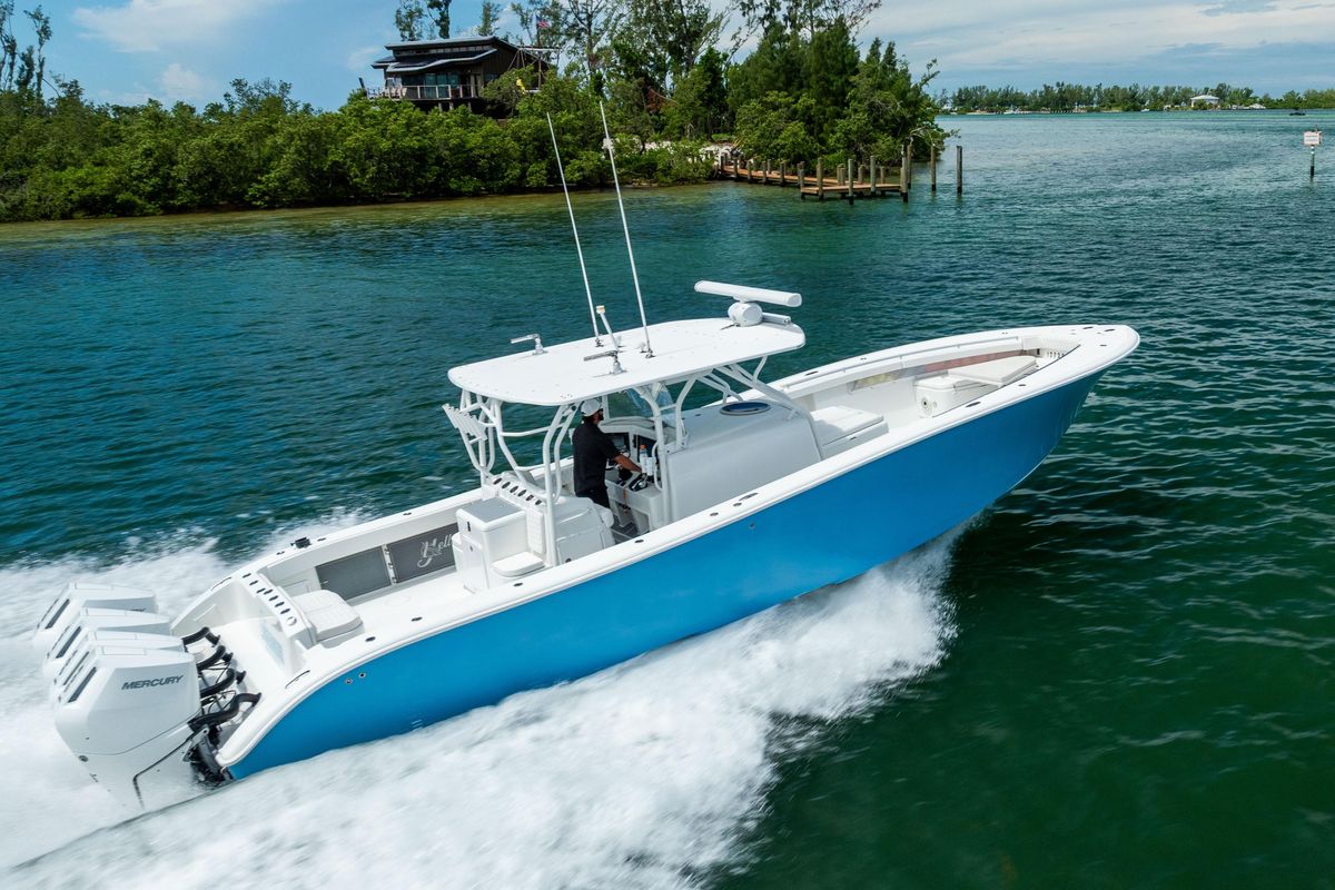 2009 Yellowfin 42 