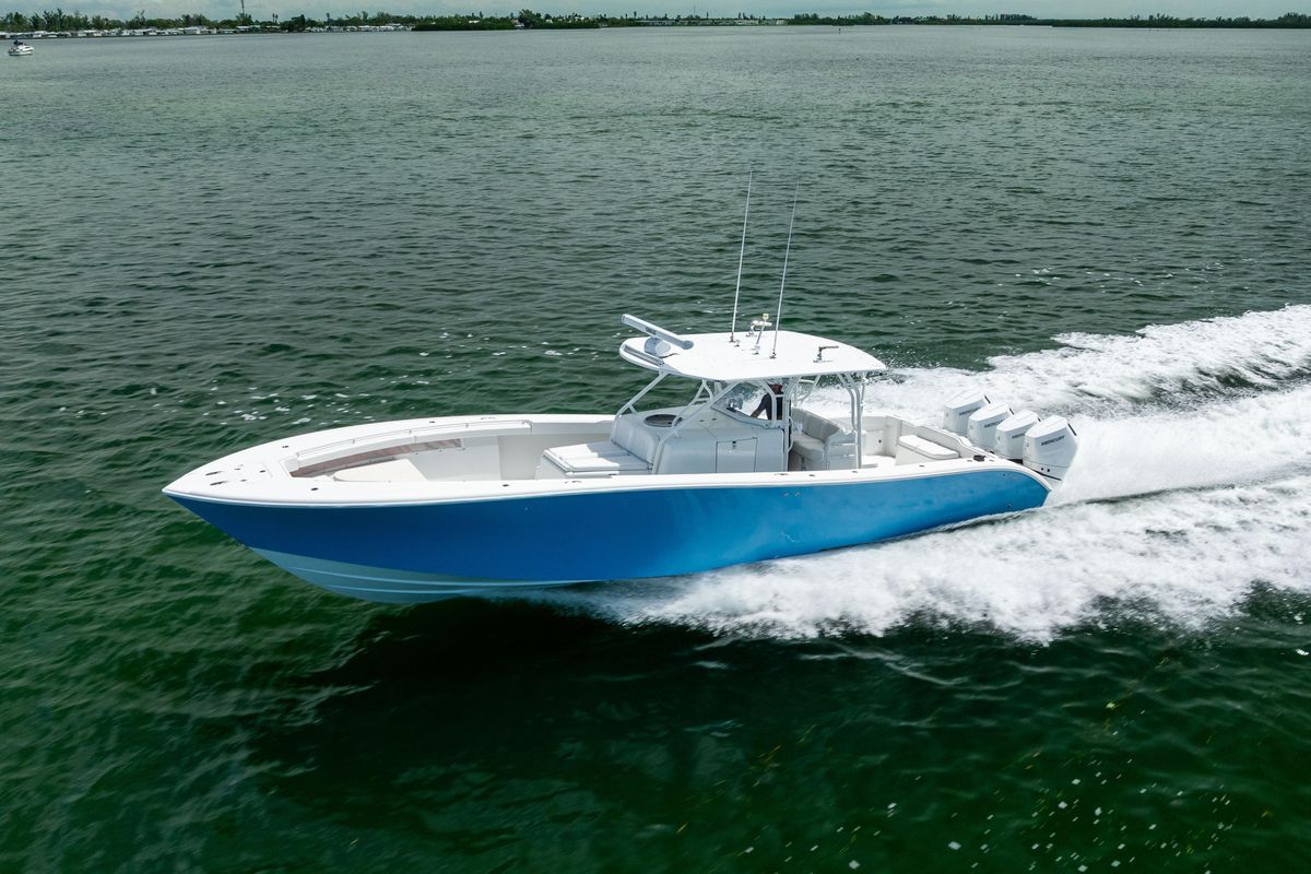 2009 Yellowfin 42 