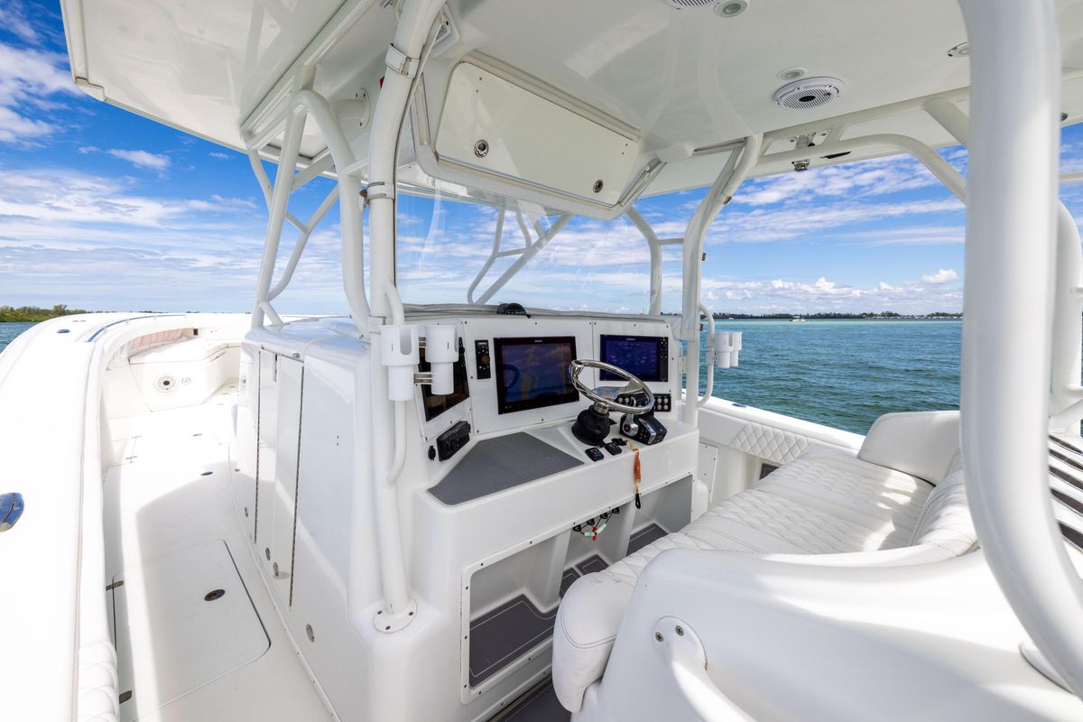 2009 Yellowfin 42 