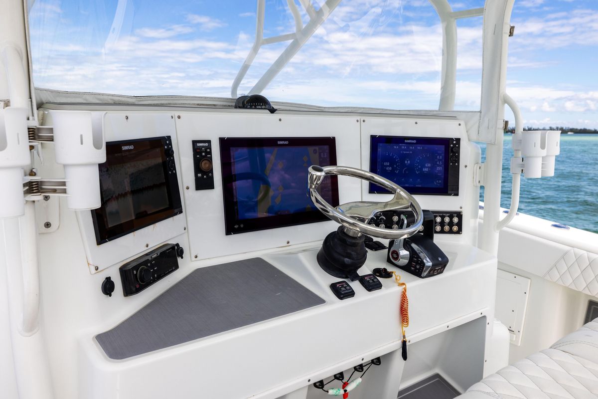 2009 Yellowfin 42 