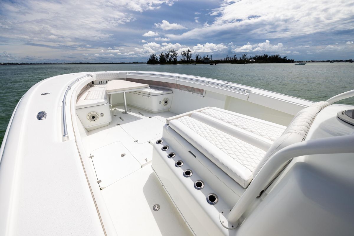 2009 Yellowfin 42 