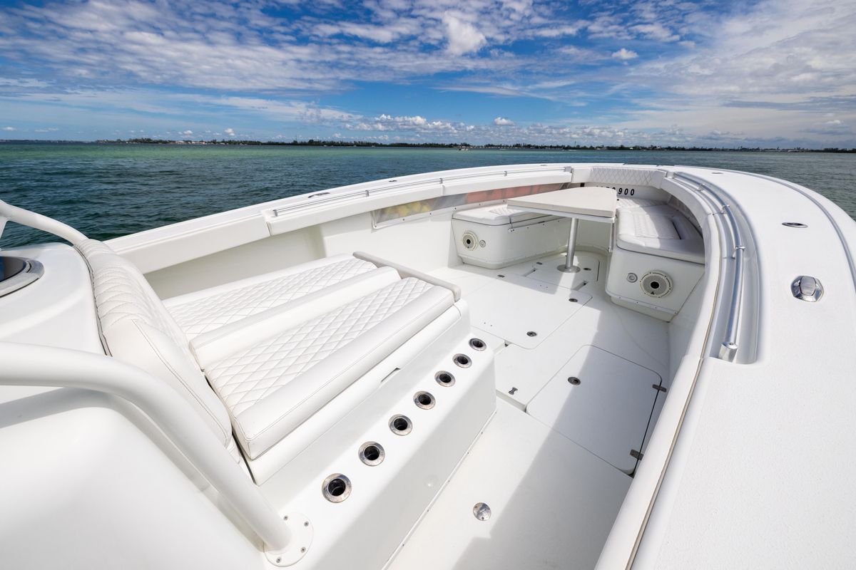 2009 Yellowfin 42 