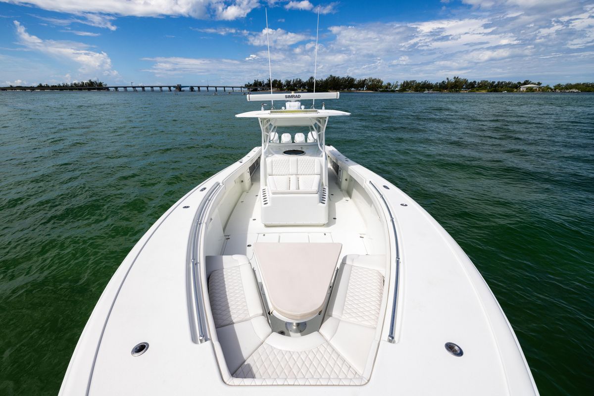 2009 Yellowfin 42 