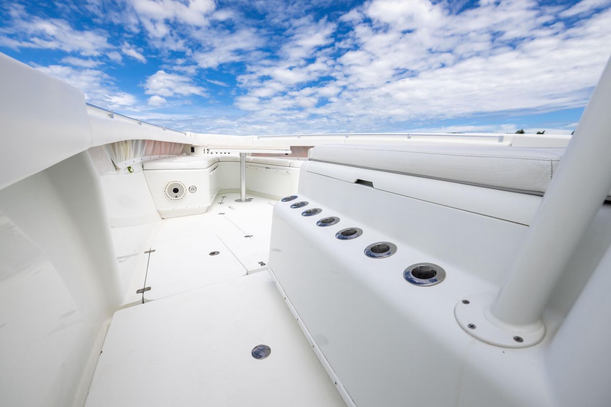 2009 Yellowfin 42 