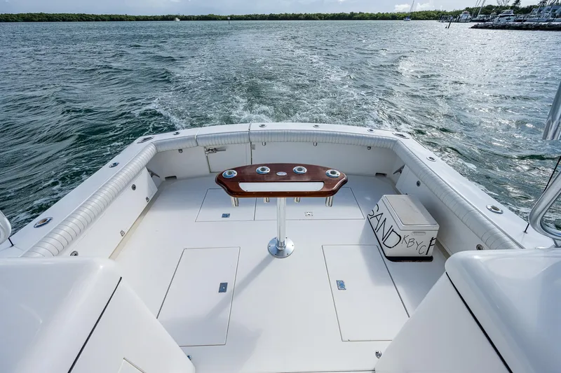  Yacht Photos Pics 2006 Topaz 32 Express boat deck with ocean view.