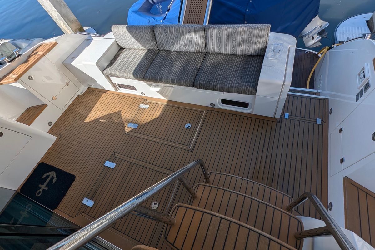 2010 Fairline 55 