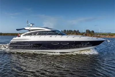 2015 Princess V52