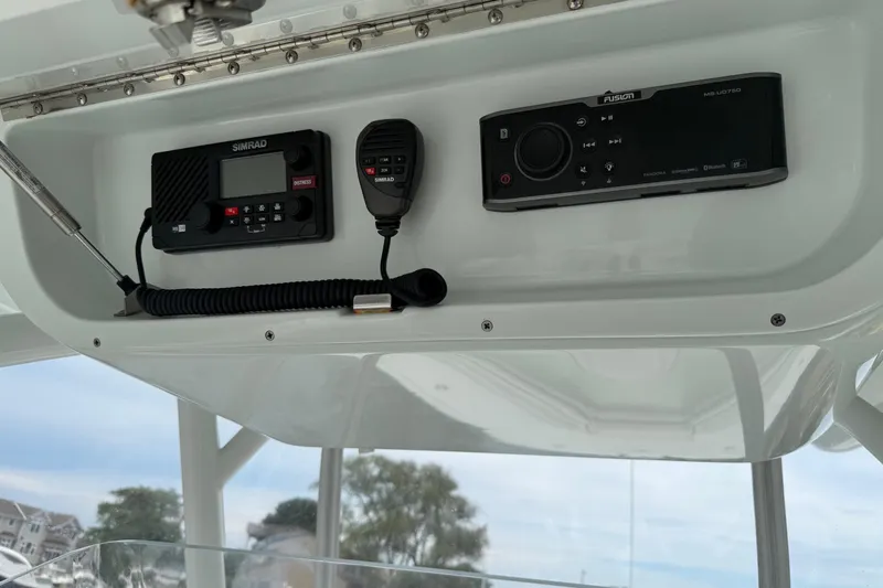  Yacht Photos Pics 2015 Yellowfin 32 boat console with Simrad radio and Fusion audio system.