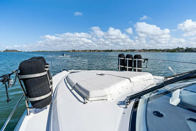 My Everything Yacht Photos Pics 2019 Cruisers Yachts 45 Cantius 'My Everything'