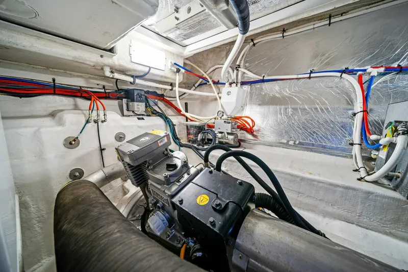 My Everything Yacht Photos Pics 2019 Cruisers Yachts 45 Cantius 'My Everything'