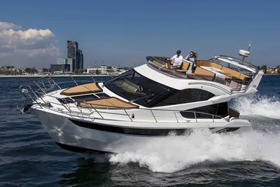 2019 Galeon 420 Fly