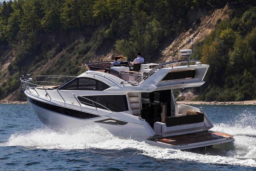 2019 Galeon 420 Fly