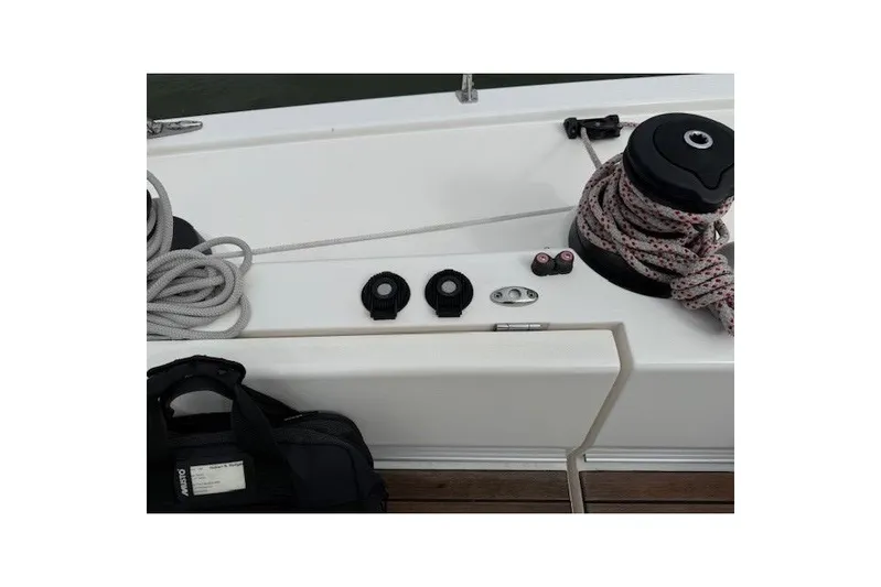  Yacht Photos Pics P & S Electric Winches