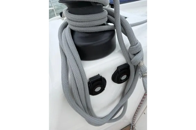  Yacht Photos Pics Electric Port Halyard Winch