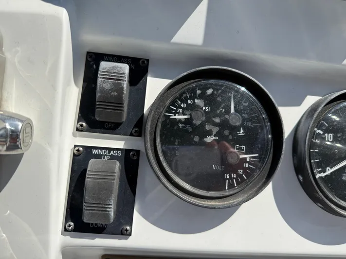 Real Therapy Yacht Photos Pics 