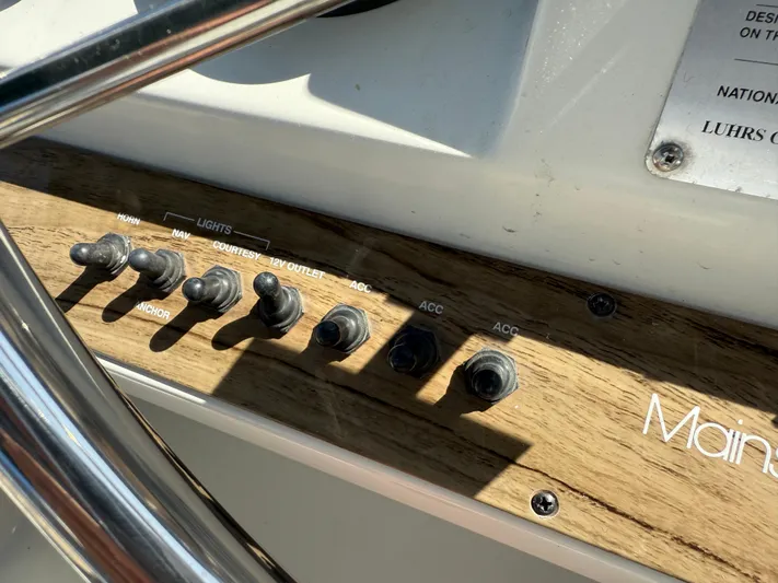 Real Therapy Yacht Photos Pics 