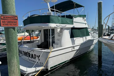 Mainship 390 Trawler
