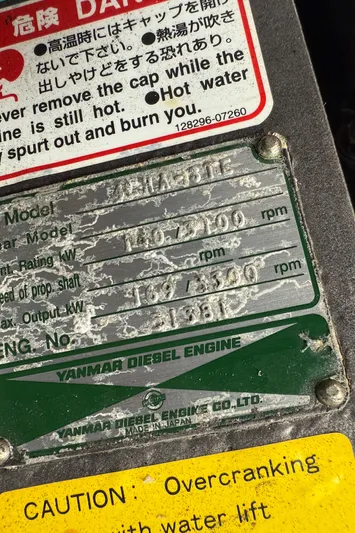 Real Therapy Yacht Photos Pics 