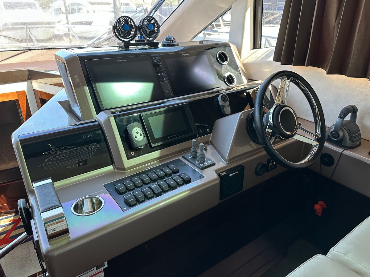 2020 Galeon 43 